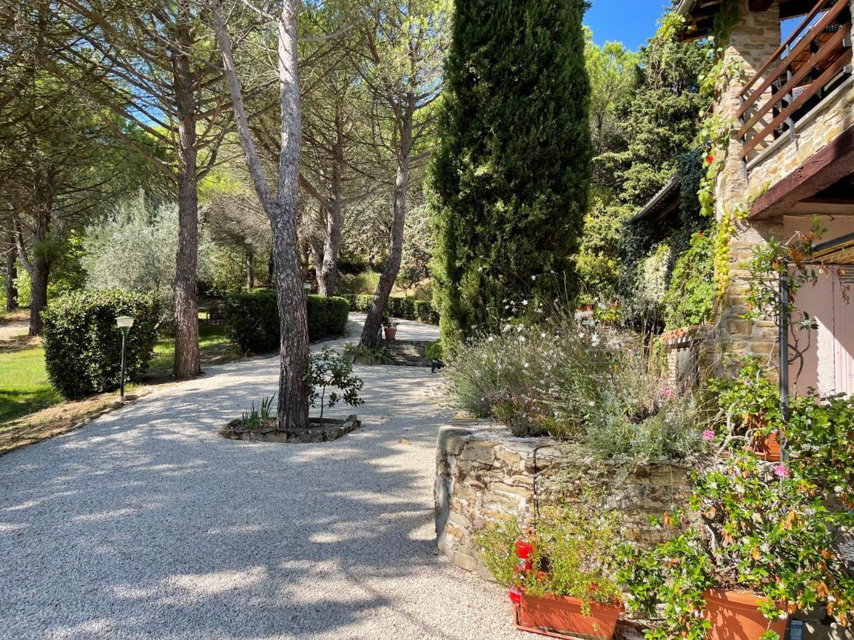 La Panoramica Gubbio - Maison De Charme - Casette E Appartamenti Self Catering Per Vacanze Meravigliose! Exterior foto